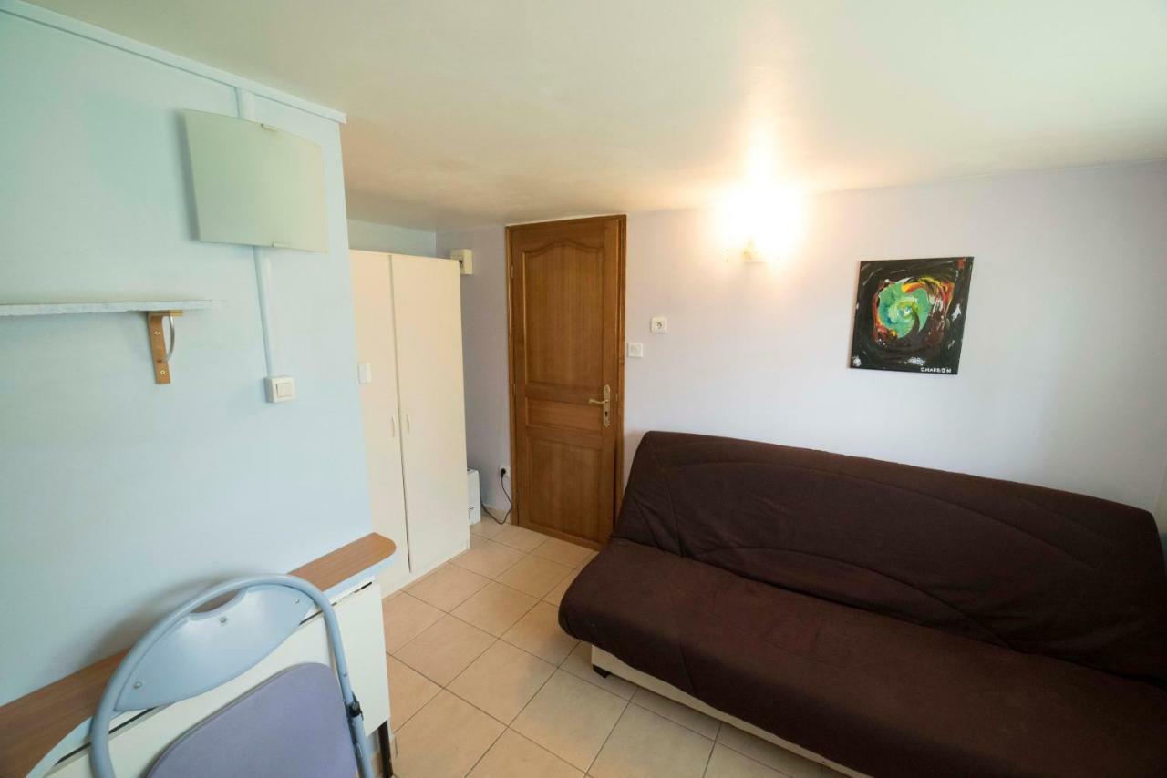 Charmant Studio Equipe Proche Paris Et Versailles Chaville Exterior foto
